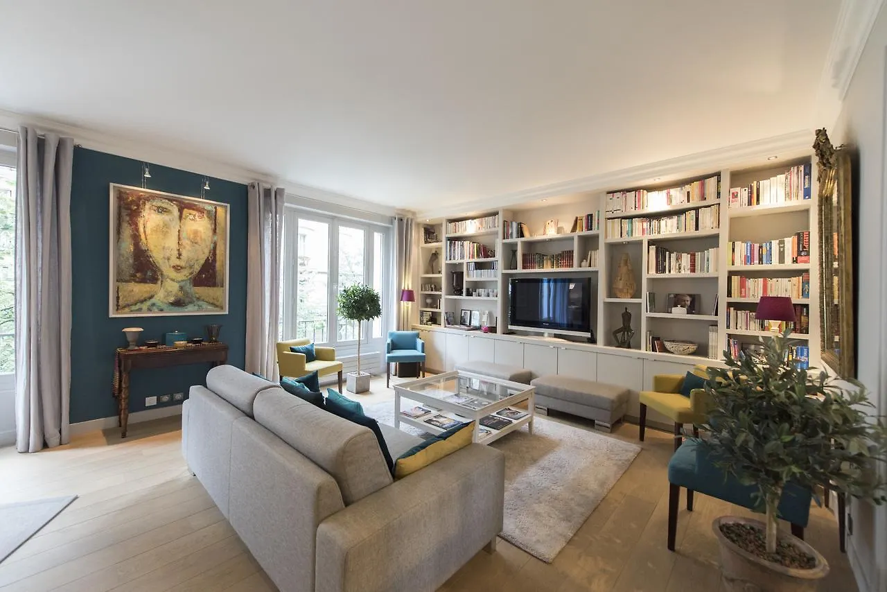 Veeve - Sophistication On Mozart Avenue Lejlighed