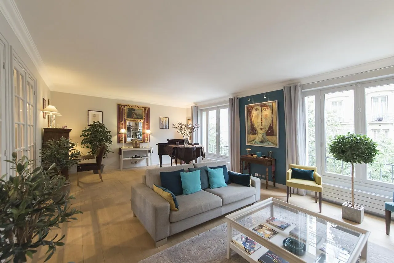 Veeve - Sophistication On Mozart Avenue Apartment *